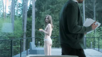 Olga Lerman, Aleksandra Solovyova, Irina Leonova - Kompleks boga s01e01-02 (2023)