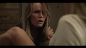 Brittany Snow, Malin Akerman - Hunting Wives Season s1e5-8 (2025)