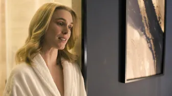 Aurora Giovinazzo, Gaia Weiss - My Family (Storia della mia famiglia) s01e01e02e06 (2025)