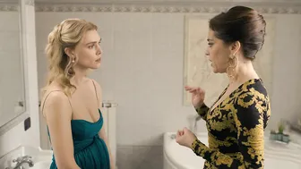 Aurora Giovinazzo, Gaia Weiss - My Family (Storia della mia famiglia) s01e01e02e06 (2025)