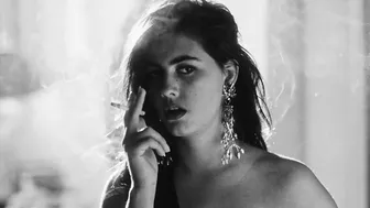 Jennifer Rubin, Ashley Laurence - Stranger by Night (1994)