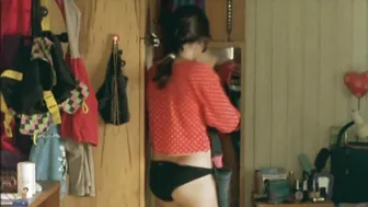 Dana Ivgy, Ronit Elkabetz - Or (2004)