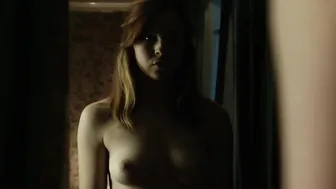 Aisling Knight, etc - The Sitter (2017)