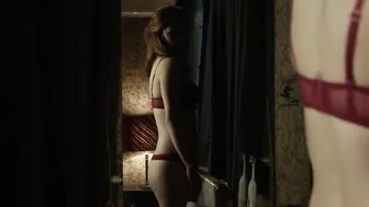 Aisling Knight, etc - The Sitter (2017)