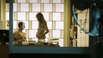 Anais Demoustier – Elles (2012)