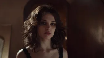 Marie-Ange Casta, Sara Cardinaletti, Sara Serraiocco - Lo spietato (2019)