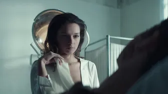 Marie-Ange Casta, Sara Cardinaletti, Sara Serraiocco - Lo spietato (2019)