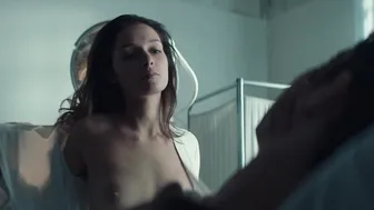 Marie-Ange Casta, Sara Cardinaletti, Sara Serraiocco - Lo spietato (2019)