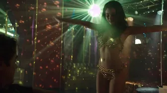 Marie-Ange Casta, Sara Cardinaletti, Sara Serraiocco - Lo spietato (2019)