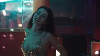 Marie-Ange Casta, Sara Cardinaletti, Sara Serraiocco - Lo spietato (2019)