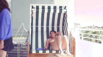 Carole Le Page, Sophie Letourneur, Lolita Chammah - Les coquillettes (2012)