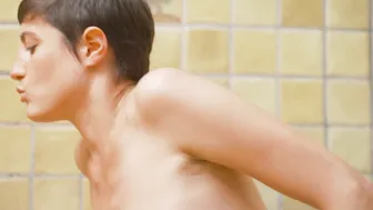 Carole Le Page, Sophie Letourneur, Lolita Chammah - Les coquillettes (2012)