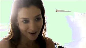 Lucia Urriaga – Vacaciones en Buenos Aires (2013)