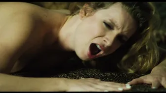 Marjorie Bresler, Natalia Dal Molin - Hard s01e02 (2020)