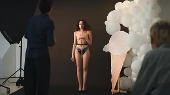 Alina Rachkovskaya, Eva Indenbaum, Maya Maltseva - Struny s02e03 (2024)