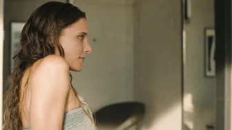 Svenja Jung, Tijan Marei, Lucía Barrado - Fall For Me (2025)