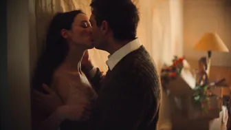 Charlotte Le Bon - Niki (2024)