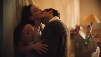 Charlotte Le Bon - Niki (2024)