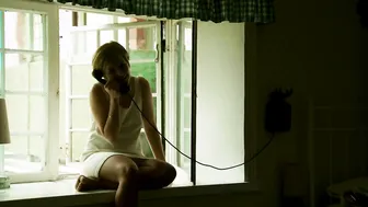 Maja Rung, Anna Astrom, Mikaela Knapp - Systrar 1968 s01e02 (2018)