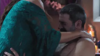 Claudia Traisac, etc - Vivir sin permiso s02e03 (2020)