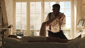 Matilda De Angelis, Berenice Bejo - A Bookshop in Paris (Il materiale emotivo) (2021)