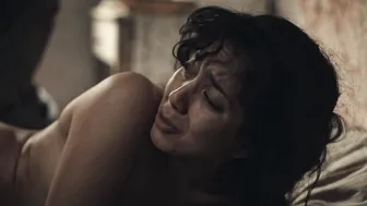 Paulina Gaitan, Lucinda Davis, Yessica Borroto Perryman, Cecilia de los Santos Vargas, etc - The Dead Girls (Las muertas) s01e01-06 (2025)