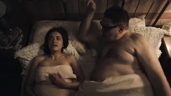 Paulina Gaitan, Lucinda Davis, Yessica Borroto Perryman, Cecilia de los Santos Vargas, etc - The Dead Girls (Las muertas) s01e01-06 (2025)