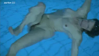 Marie Denarnaud, Peggy Martineau - Les vivants et les morts (2009) S1