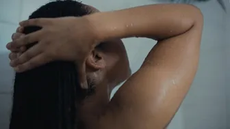 Aisha Dee - Watching You s1e1-2 (2025)