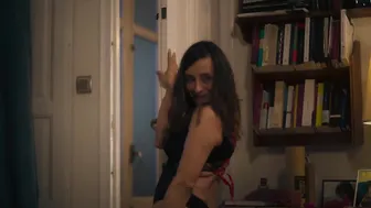 María Hervás, Raquel Guerrero, Silvia Marty, Esperanza Elipe, Laura Río, Teresa Cuesta. Jazmín Abuín - Alpha Males (Machos Alfa) s01e01-10 (2022)