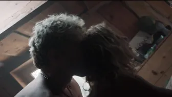 Viktoriya Klinkova, Viktoriya Agalakova, Natalya Zemtsova - Vongozero. The Outbreak (Epidemiya) s01e01-02 (2021)