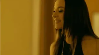 Ines De Tavira, Gloria Toba, Tato Alexander - El Alien y yo (2016)