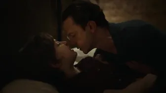 Francesca Olia, Catarina Rossi, Giulia Battistini, etc - The Monster of Florence (Il mostro) s01e01-04 (2025)