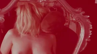 Laure Massard - Entre loup et chien (2017)