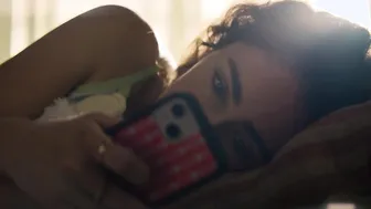 Rachel Sennott, Odessa A’zion - I Love LA s01e01 (2025)