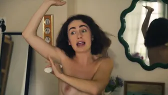 Rachel Sennott, Odessa A’zion - I Love LA s01e01 (2025)