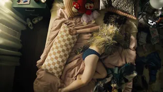 Rachel Sennott, Odessa A’zion - I Love LA s01e01 (2025)