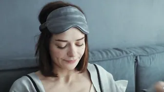 Anastasiya Talyzina, Tina Stojilkovic, Mariya Kamova, Marina Aleksandrova., Yuliya Topolnitskaya - Moskva slezam ne verit. Vsyo tolko nachinaetsya s01e03-05 (2025)