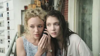 Anastasiya Talyzina, Tina Stojilkovic, Mariya Kamova, Marina Aleksandrova., Yuliya Topolnitskaya - Moskva slezam ne verit. Vsyo tolko nachinaetsya s01e03-05 (2025)