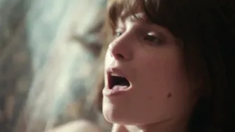 Lola Petticrew, Gillian Anderson - Trespasses s01e01-03 (2025)