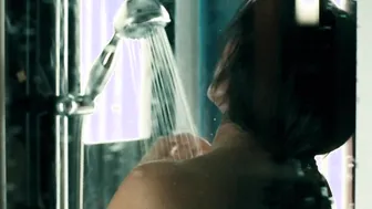 Valda Bichkute (Valda Bichkute) – Kamen (2011)