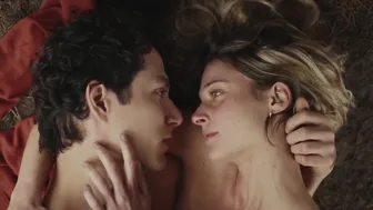 Svenja Jung, Hanna Hilsdorf - Naked s01e01-06 (2025)