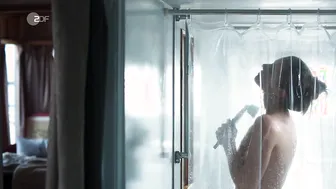 Svenja Jung, Claudia Eisinger  - Zarah Wilde Jahre (2017)