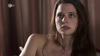 Svenja Jung, Claudia Eisinger  - Zarah Wilde Jahre (2017)