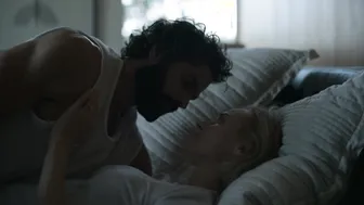 Diane Kruger, Kiernan Shipka, Erika Alexander, Courtlyn Cannan - Swimming with Sharks s01e01-06 (2022)