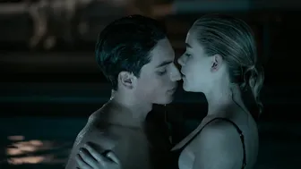 Diane Kruger, Kiernan Shipka, Erika Alexander, Courtlyn Cannan - Swimming with Sharks s01e01-06 (2022)