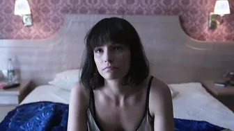 Lihi Kornowski, Ayelet Zurer - Losing Alice s01e07 (2021)