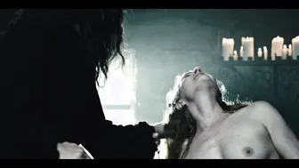 Loes Haverkort, Britte Lagcher - RedBad (2018)