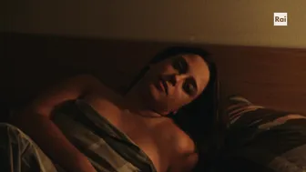 Anna Valle, Fotinì Peluso, Sofia Iacuitto, Chiara Pia Aurora - La compagnia del cigno s02 (2021)