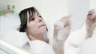 Veronika Kubarova - Muj vysvlecenej denik (2012)